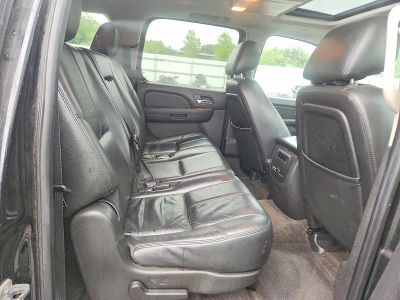 Снимка 11 от търг – 2011 GMC YUKON XL с VIN 1GKS2KE32BR101206