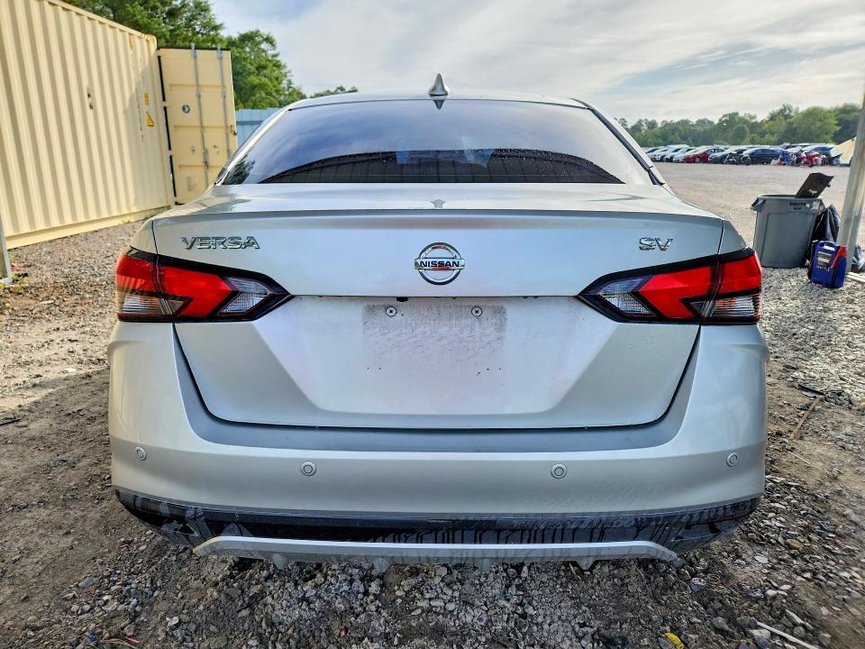 Photo 6 from auction – 2021 NISSAN VERSA with VIN 3N1CN8EV6ML833170