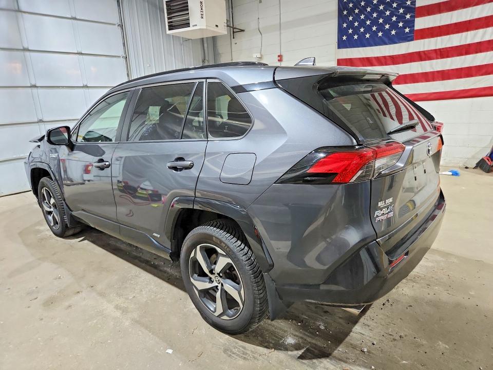 Photo 2 from auction – 2021 TOYOTA RAV4 PRIME with VIN JTMAB3FV7MD038097