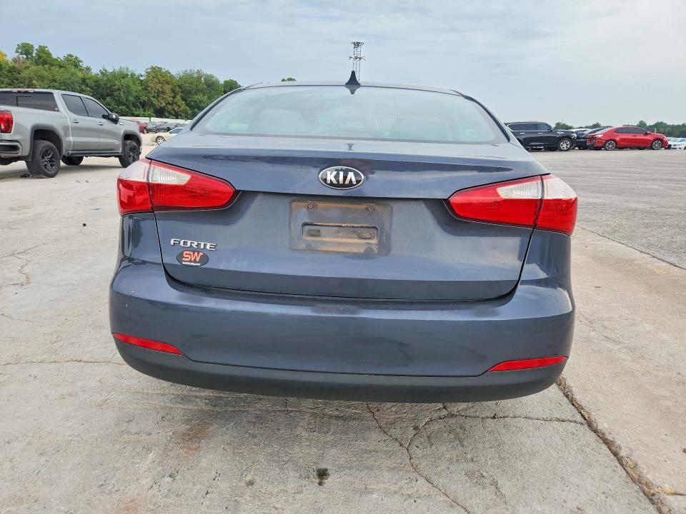 Photo 6 from auction – 2015 KIA FORTE with VIN KNAFX4A61F5414705