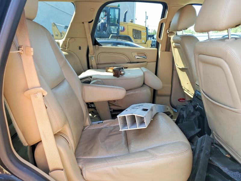 Photo 11 from auction – 2013 CADILLAC ESCALADE with VIN 1GYS4BEFXDR314921