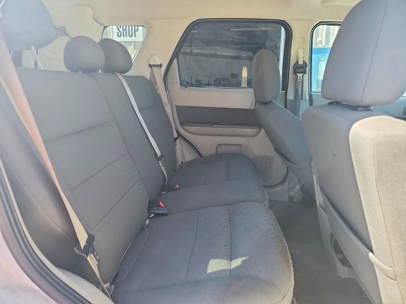 Photo 10 from auction – 2009 FORD ESCAPE with VIN 1FMCU49349KA49530
