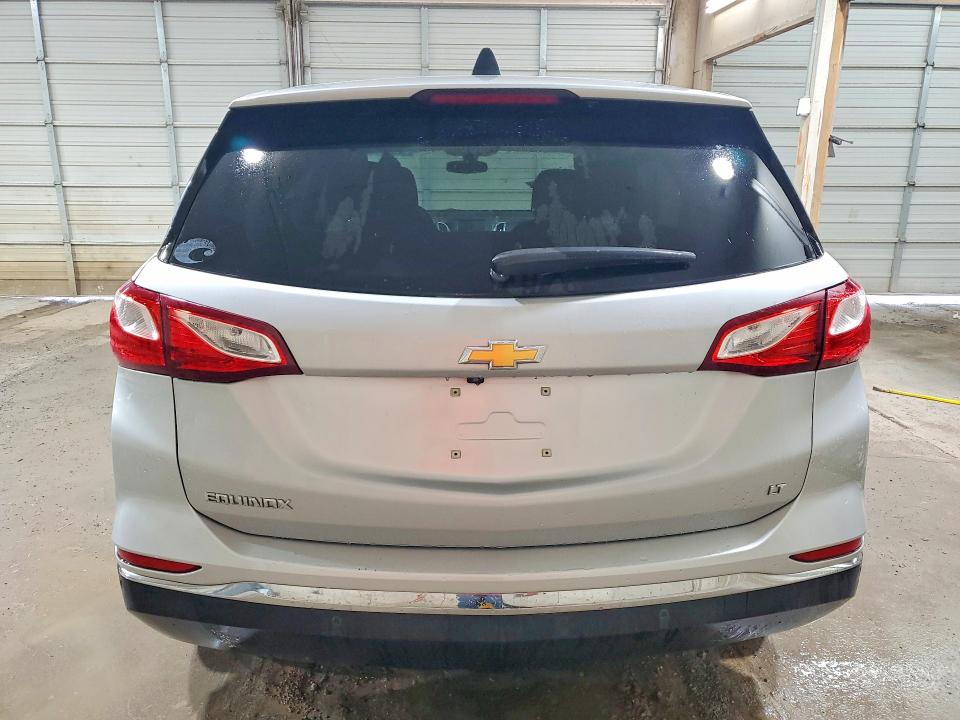 Photo 6 from auction – 2018 CHEVROLET EQUINOX with VIN 2GNAXJEV7J6249034