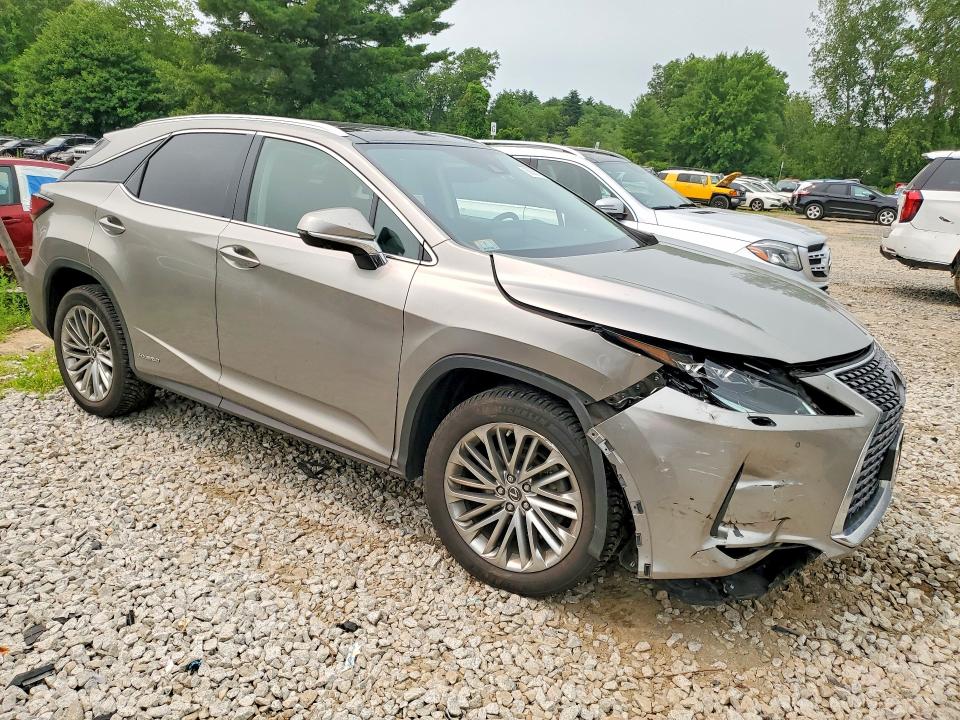 Фото 4 с аукциона – 2022 LEXUS RX с VIN 2T2JGMDA5NC073285