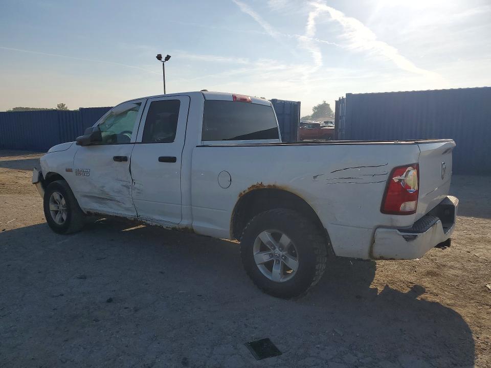 Foto 2 de la subasta – 2016 RAM 1500 con VIN 1C6RR7FT3GS321057