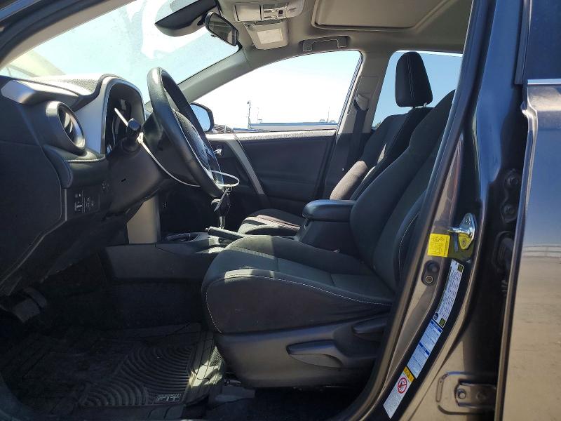 Photo 7 from auction – 2018 TOYOTA RAV4 with VIN 2T3RFREV8JW851653