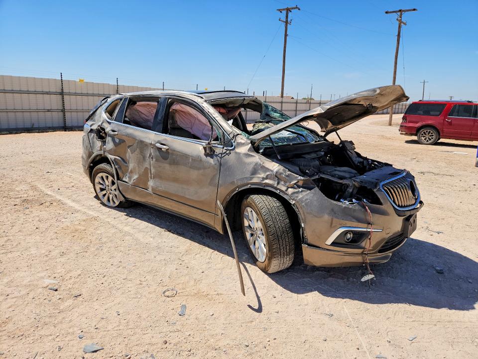 Photo 4 from auction – 2017 BUICK ENVISION with VIN LRBFXBSA0HD026981