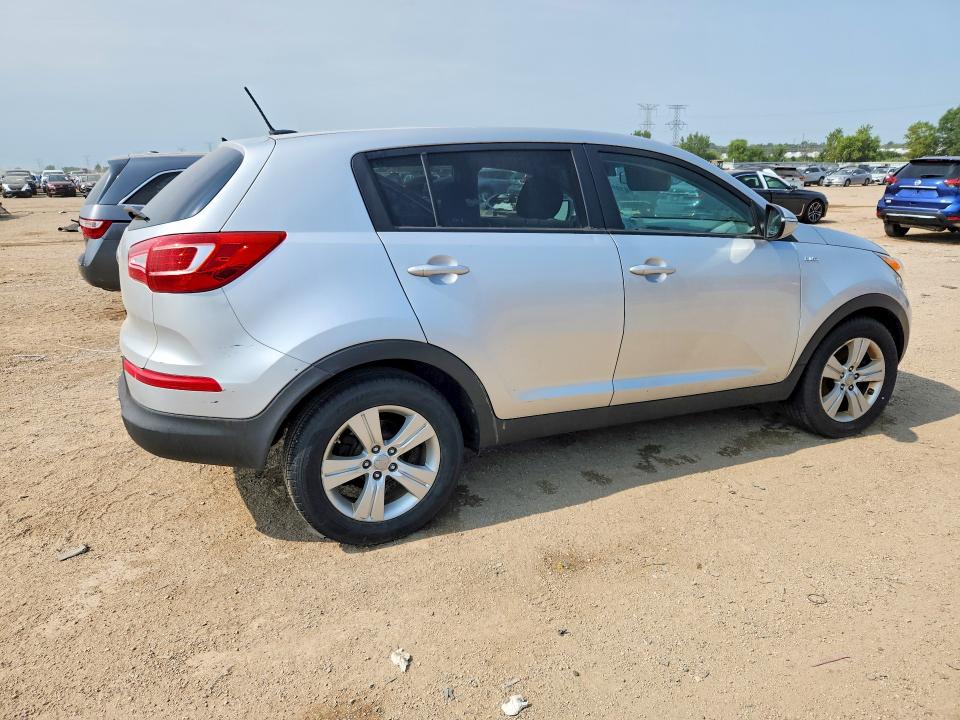 Photo 3 from auction – 2013 KIA SPORTAGE with VIN KNDPBCA20D7418856