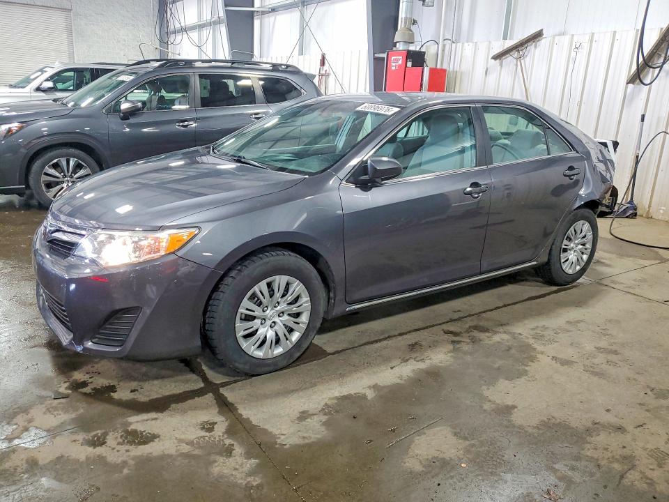 TOYOTA CAMRY 2013 con VIN 4T4BF1FK7DR336248 - Foto de la subasta