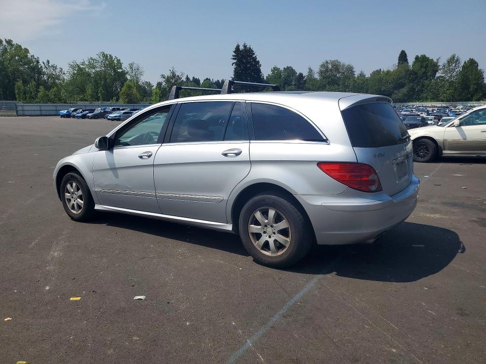 Photo 2 from auction – 2007 MERCEDES-BENZ R with VIN 4JGCB65E27A036898