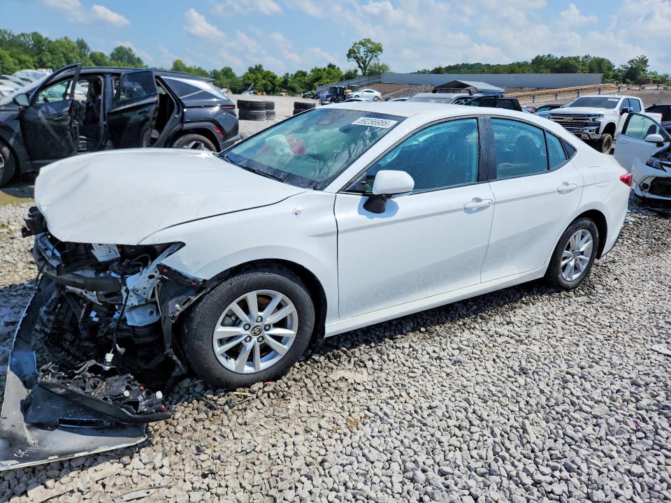 TOYOTA CAMRY 2025 with VIN 4T1DAACK4SU137144 - Photo from auction