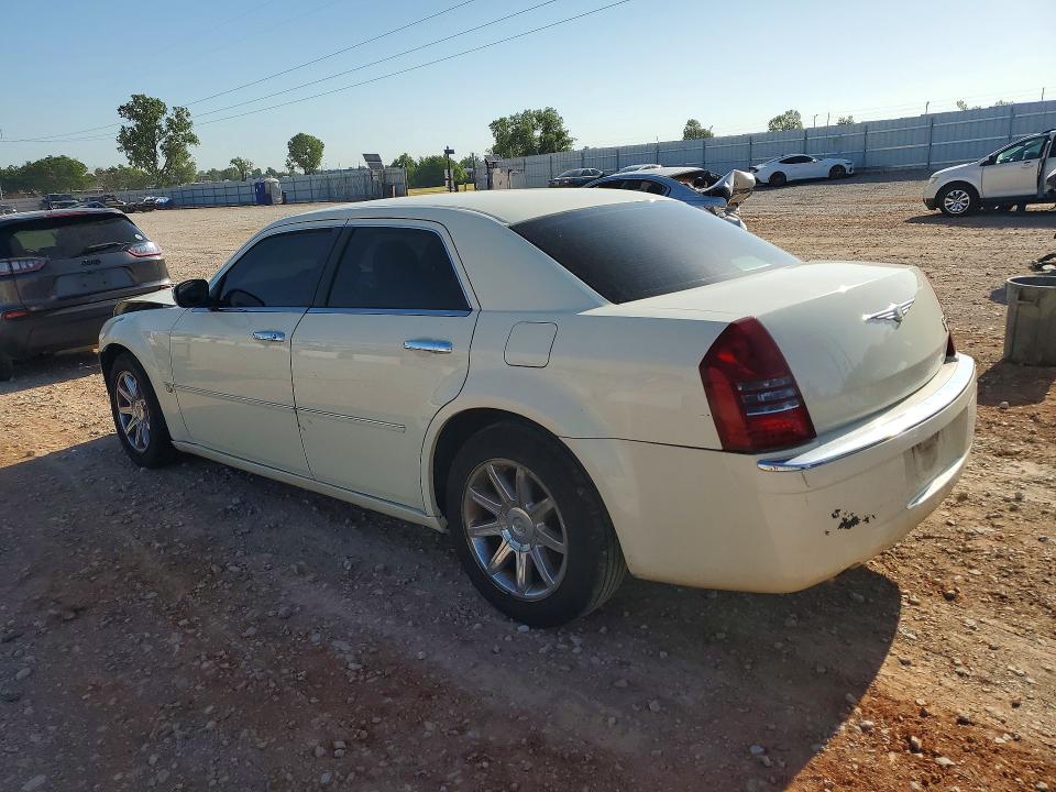 Photo 2 from auction – 2005 CHRYSLER 300C with VIN 2C3JA63H35H572175