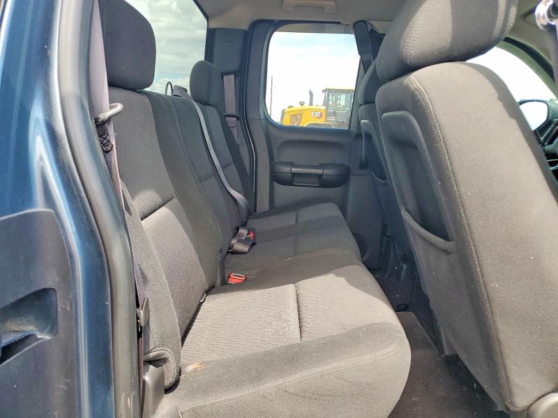 Photo 10 from auction – 2011 GMC SIERRA with VIN 1GTR1VE07BZ456103