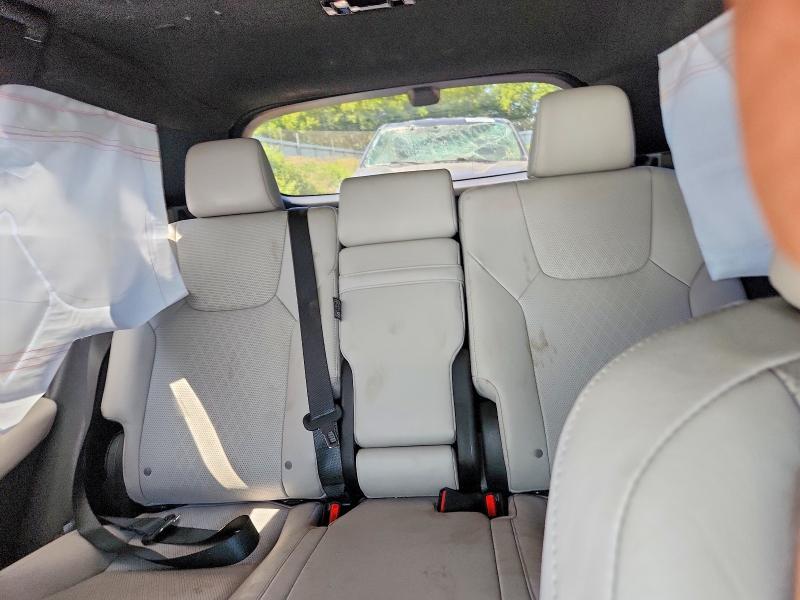 Photo 10 from auction – 2023 LEXUS RX 350 with VIN 2T2BAMBA4PC010982