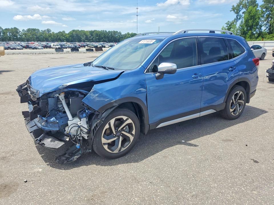 SUBARU FORESTER 2022 with VIN JF2SKARC9NH467191 - Photo from auction