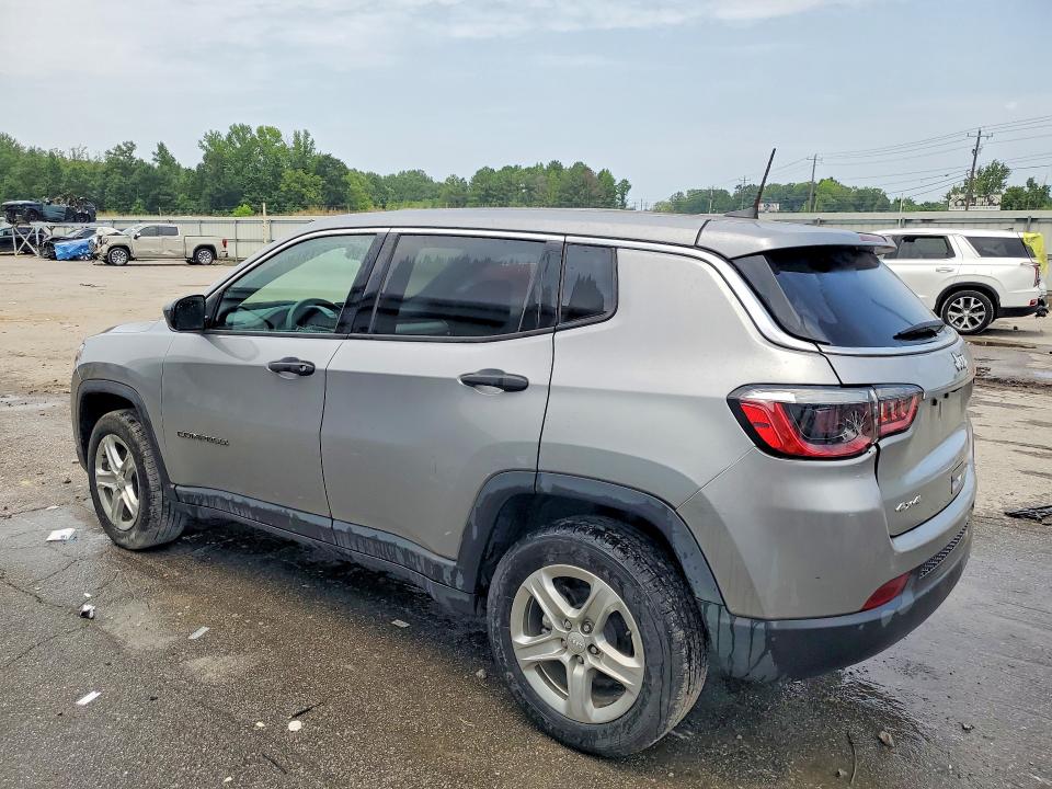 Photo 2 from auction – 2023 JEEP COMPASS with VIN 3C4NJDAN5PT514668