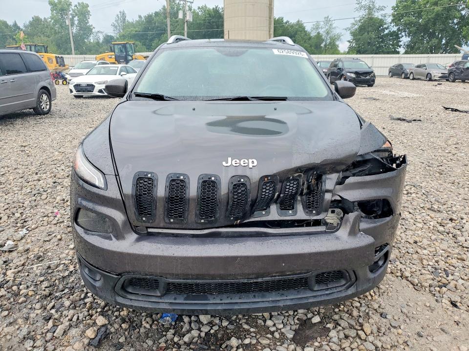 Photo 5 from auction – 2015 JEEP CHEROKEE with VIN 1C4PJMCS5FW758048