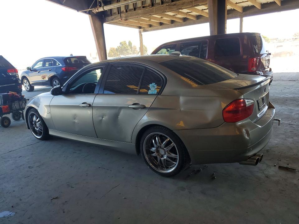 Photo 2 from auction – 2008 BMW 328 with VIN WBAVA37518NL53722