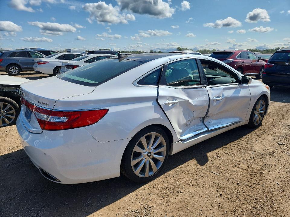 Снимка 3 от търг – 2014 HYUNDAI AZERA с VIN KMHFH4JGXEA413739