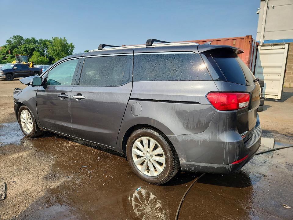 Photo 2 from auction – 2016 KIA SEDONA with VIN KNDMC5C11G6140611