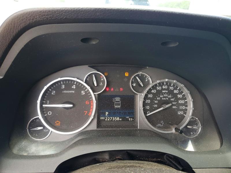 Photo 9 from auction – 2017 TOYOTA TUNDRA with VIN 5TFDW5F19HX676012