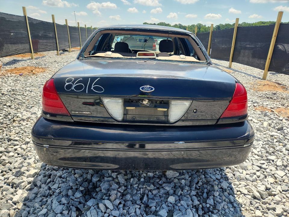 Photo 6 from auction – 2003 FORD CROWN VICTORIA with VIN 2FAHP71W93X198616