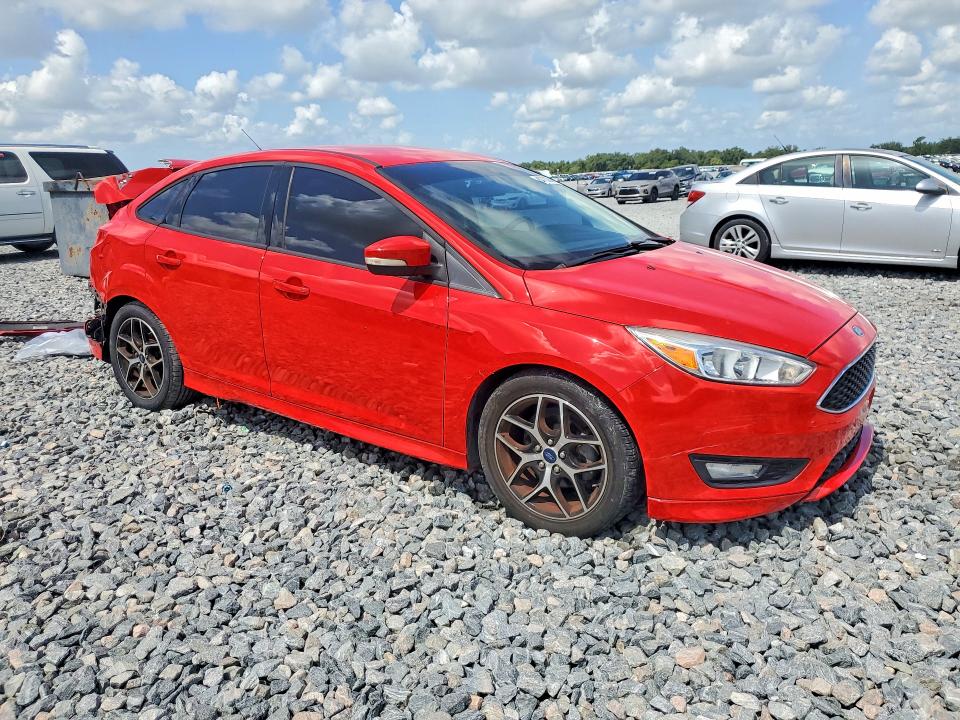 Photo 4 from auction – 2016 FORD FOCUS with VIN 1FADP3F22GL304694