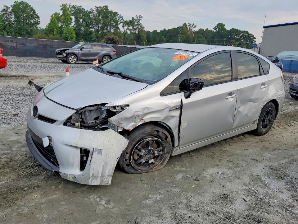 TOYOTA PRIUS 2012 مع رقم تعريف المركبة JTDKN3DU3C0336111 - صورة من المزاد