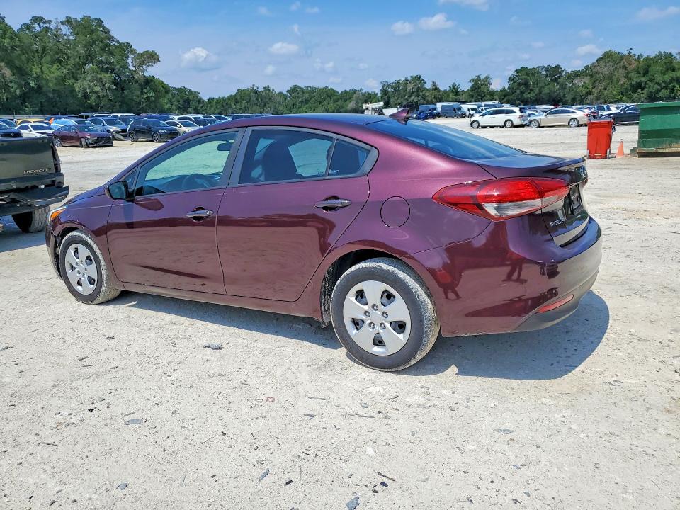 Photo 2 from auction – 2017 KIA FORTE with VIN 3KPFK4A72HE103723