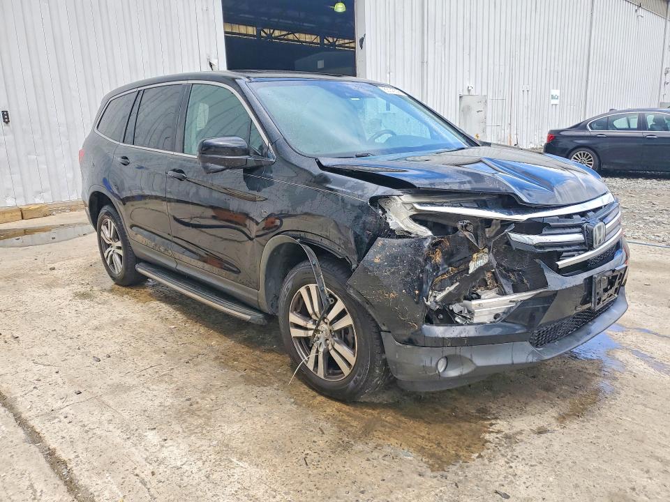 Photo 4 from auction – 2016 HONDA PILOT with VIN 5FNYF6H67GB097240