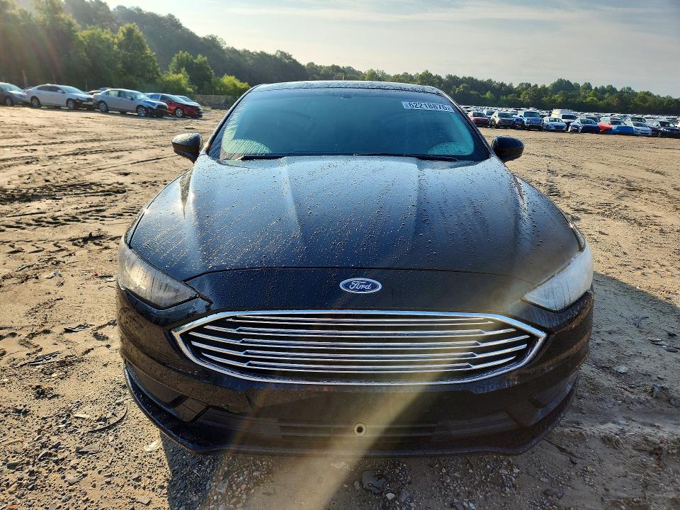 Снимка 5 от търг – 2017 FORD FUSION с VIN 3FA6P0HD6HR376832