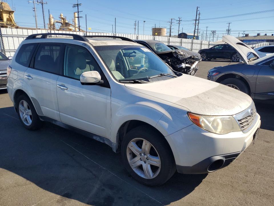 Photo 4 from auction – 2010 SUBARU FORESTER with VIN JF2SH6CC4AG717540
