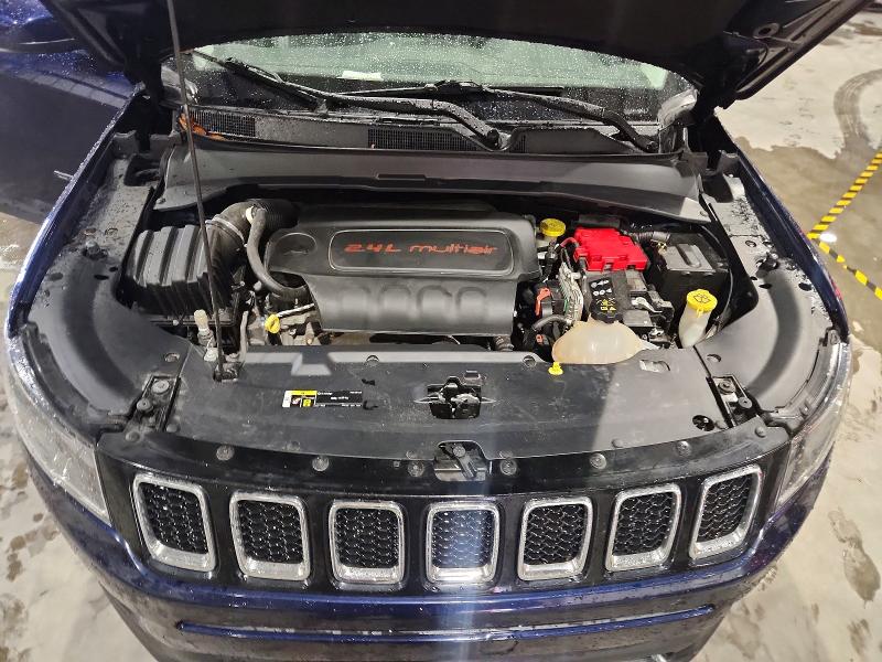 Photo 12 from auction – 2019 JEEP COMPASS with VIN 3C4NJCBB6KT692323
