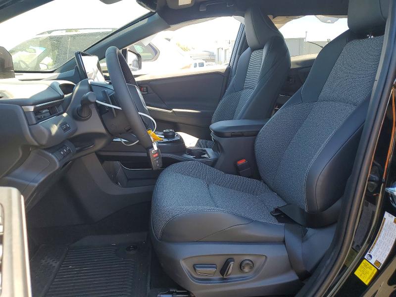 صورة رقم 7 من المزاد - 2026 TOYOTA BZ مع VIN JTMBCAEB4TA010545