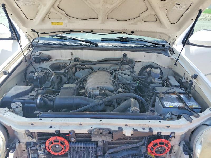 Photo 12 from auction – 2003 TOYOTA SEQUOIA with VIN 5TDZT38A23S152456