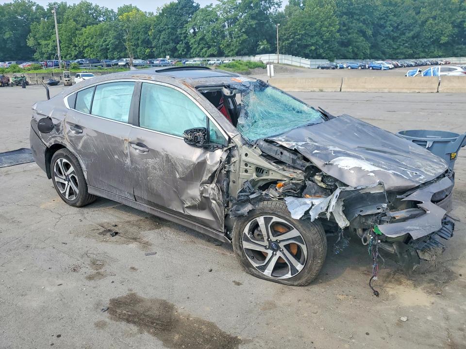 Zdjęcie 4 z aukcji – 2021 SUBARU LEGACY z VIN 4S3BWAN65M3003653