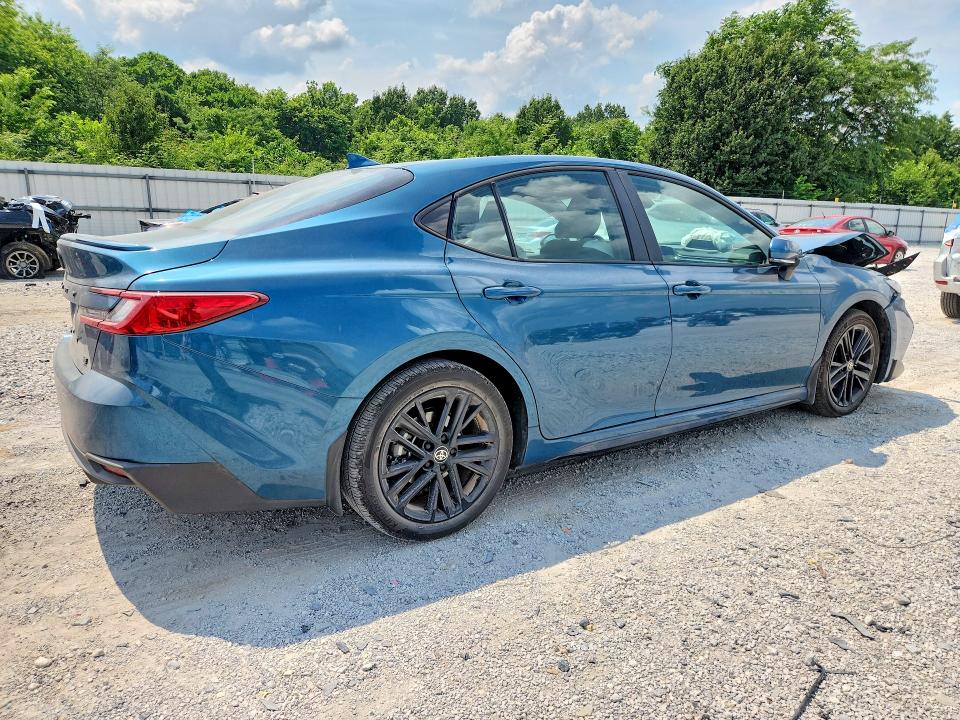 Photo 3 from auction – 2026 TOYOTA CAMRY with VIN 4T1DAACK9TU699638