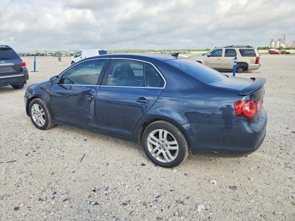Photo 2 from auction – 2009 VOLKSWAGEN JETTA with VIN 3VWAL71K69M160945