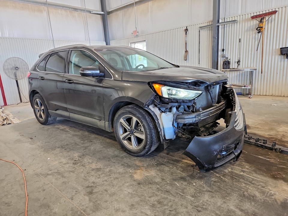 Photo 4 from auction – 2019 FORD EDGE with VIN 2FMPK4J92KBB49360