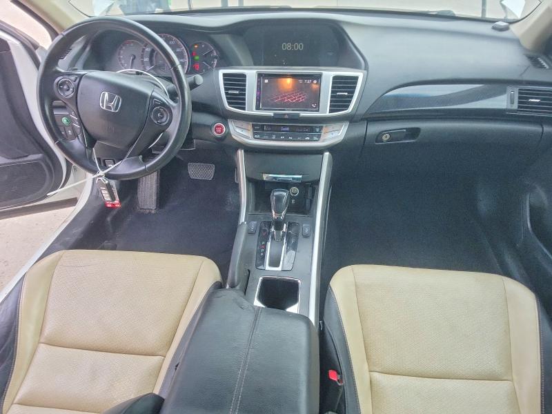 Photo 8 from auction – 2015 HONDA ACCORD with VIN 1HGCT2B85FA003063