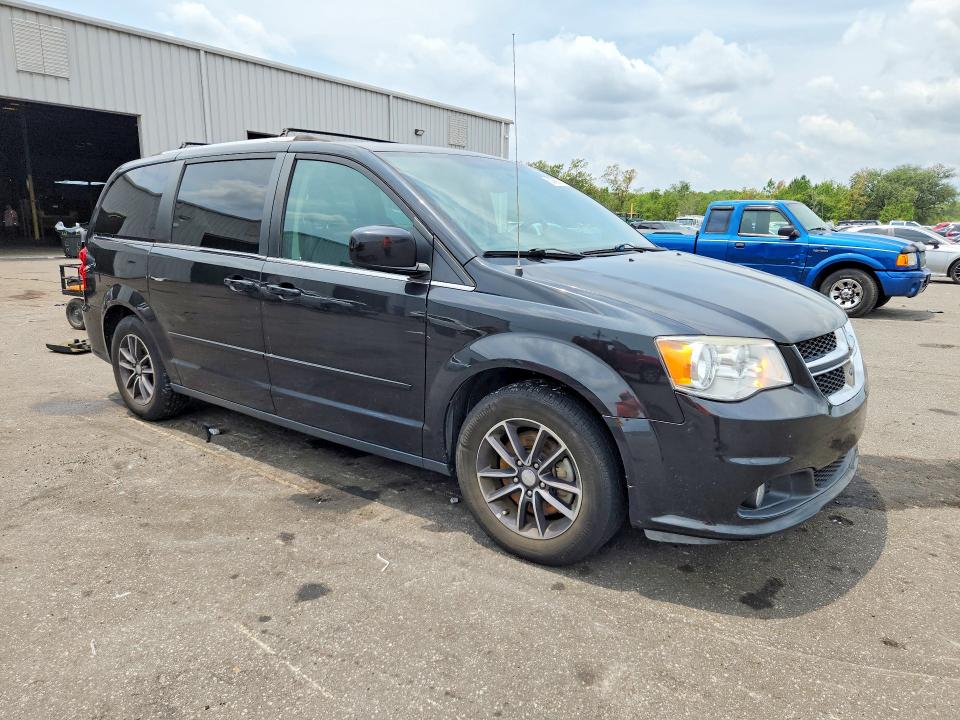 Photo 4 from auction – 2017 DODGE GRAND CARAVAN with VIN 2C4RDGCG9HR786704