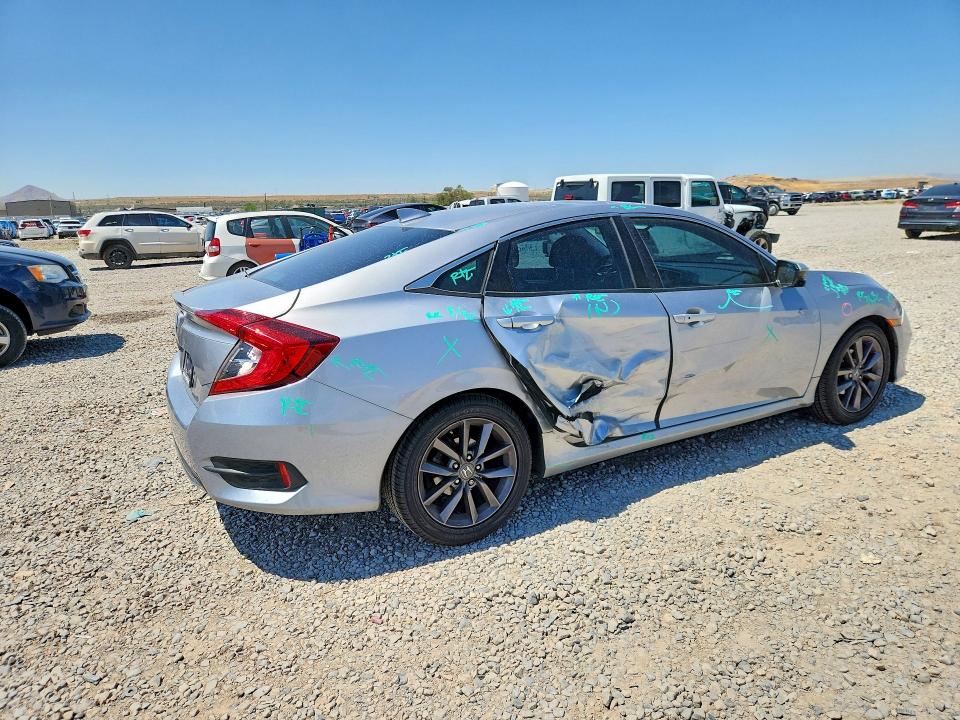 Photo 3 from auction – 2019 HONDA CIVIC with VIN 19XFC1F31KE016596