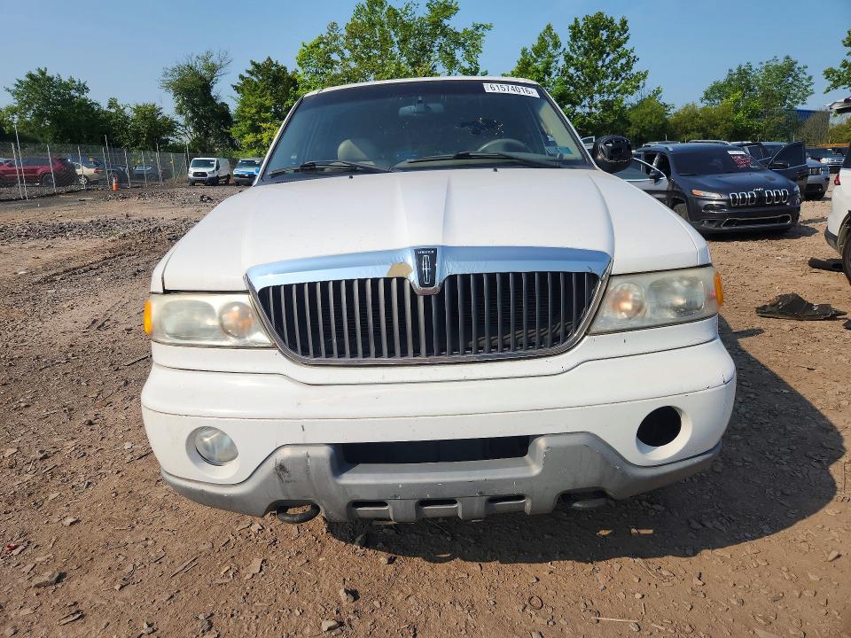 Photo 5 from auction – 2001 LINCOLN NAVIGATOR with VIN 5LMFU28R11LJ15714