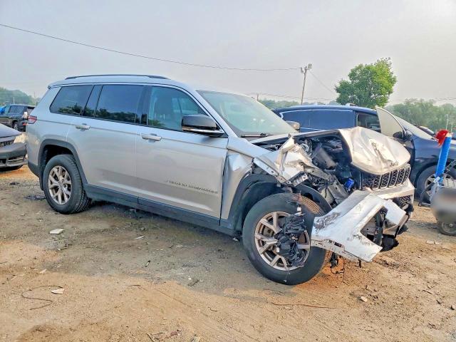 Photo 4 from auction – 2021 JEEP GRAND CHEROKEE with VIN 1C4RJKBG5M8123763
