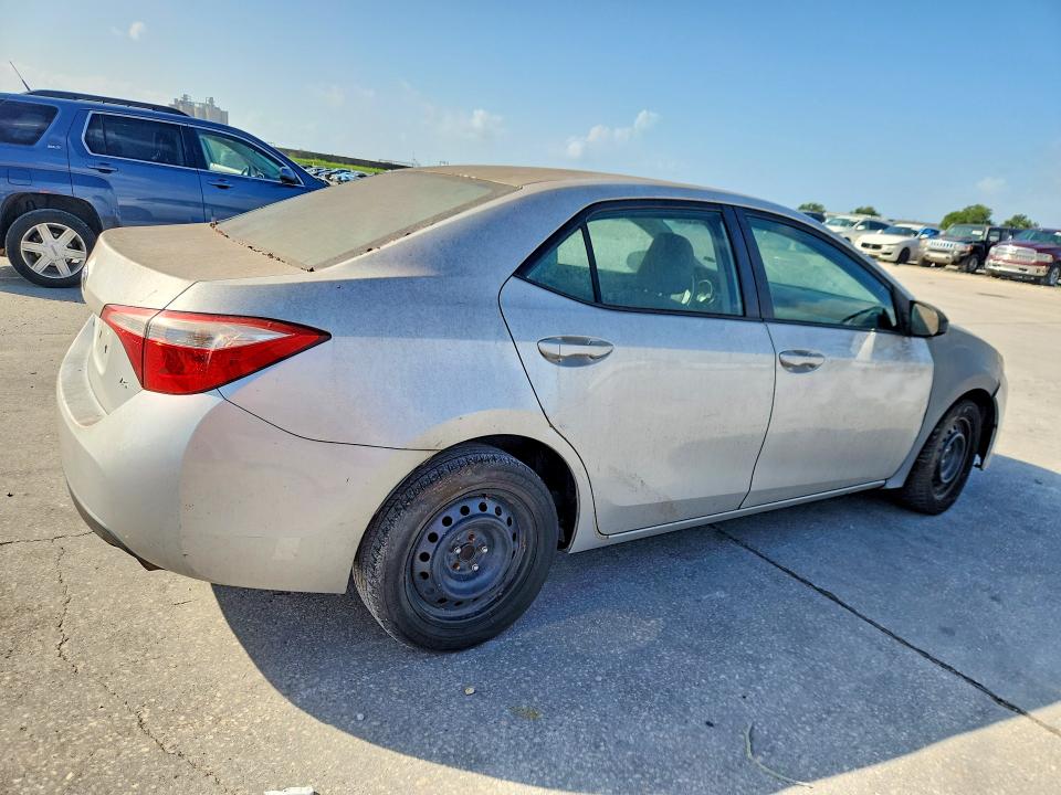 Photo 3 from auction – 2016 TOYOTA COROLLA with VIN 5YFBURHE2GP546039