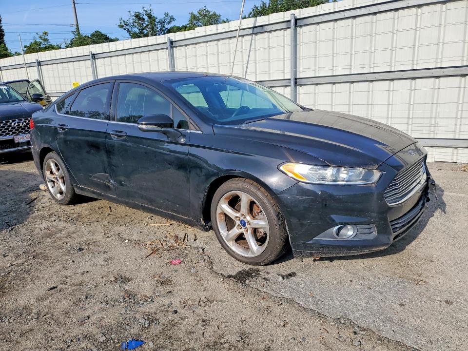 Foto 4 de la subasta – 2016 FORD FUSION con VIN 3FA6P0H71GR163408