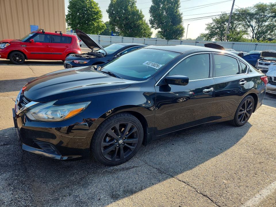 NISSAN ALTIMA 2017 with VIN 1N4AL3AP8HN353048 - Photo from auction