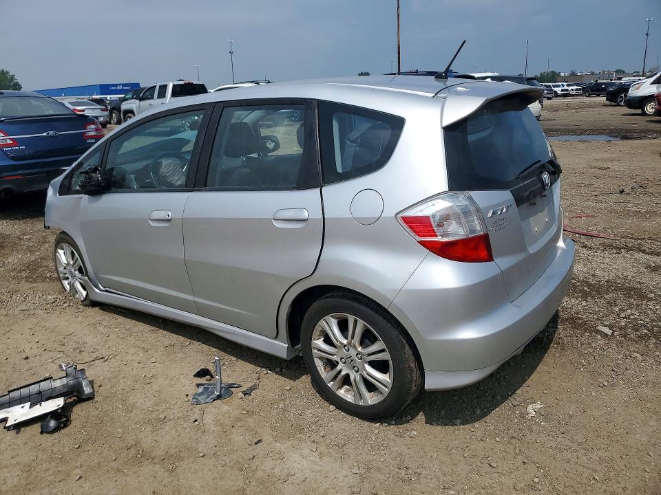 Photo 2 from auction – 2011 HONDA FIT with VIN JHMGE8H64BC003863