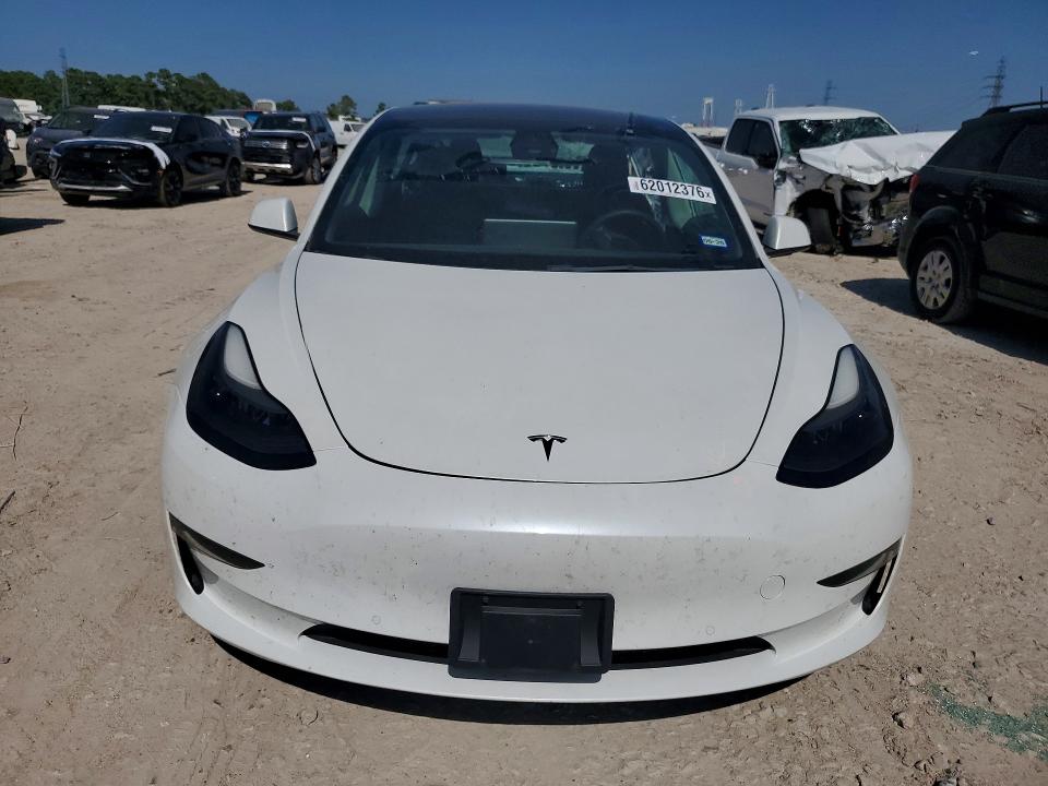 Photo 5 from auction – 2022 TESLA MODEL 3 with VIN 5YJ3E1EB6NF195920