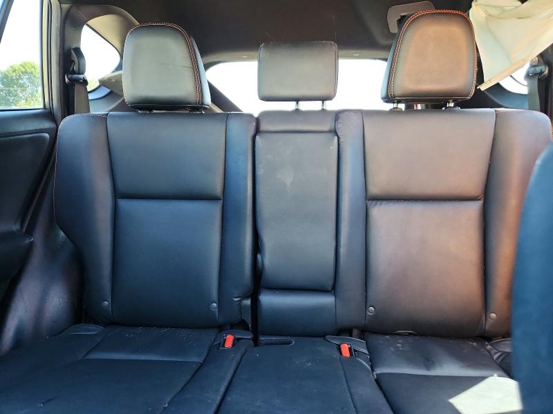 Photo 10 from auction – 2017 TOYOTA RAV4 with VIN 2T3JFREV1HW589787